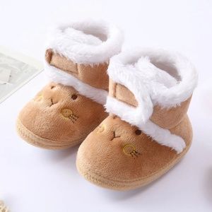 Brand new Cute winter rabbit boots, New born Winter booties